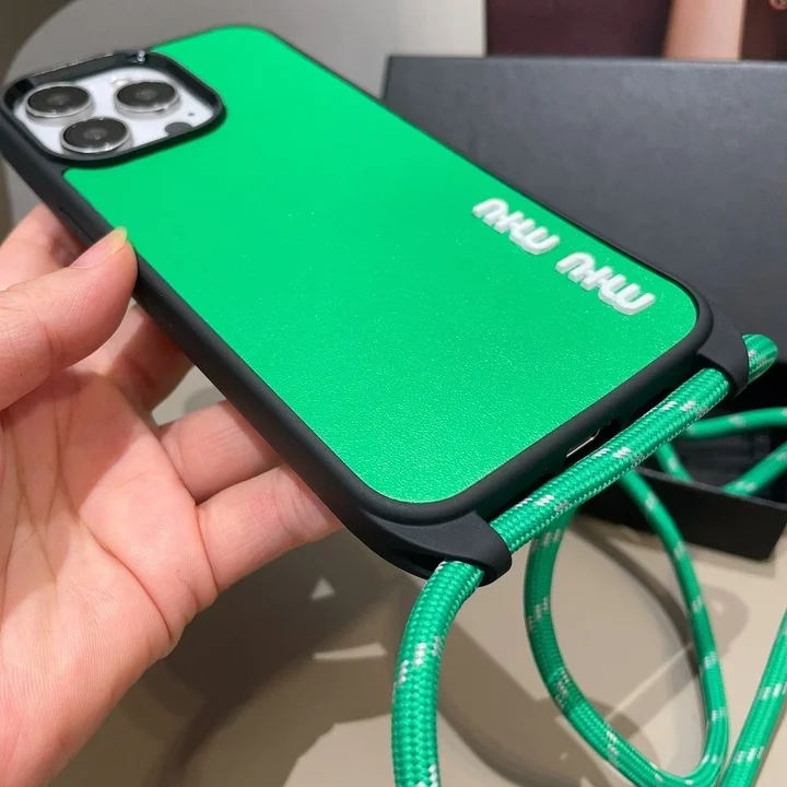 Miumiuの新しい15pro ケース